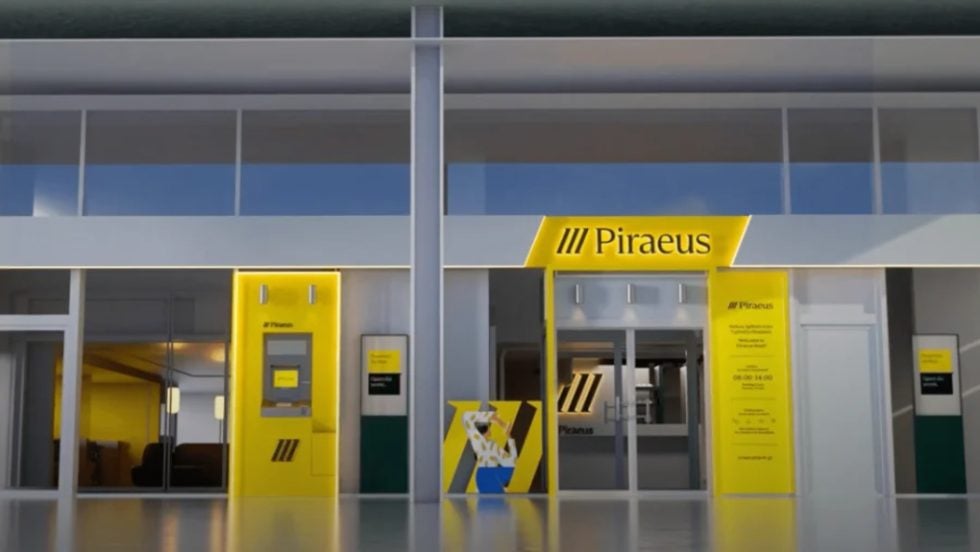 trapeza peiraios